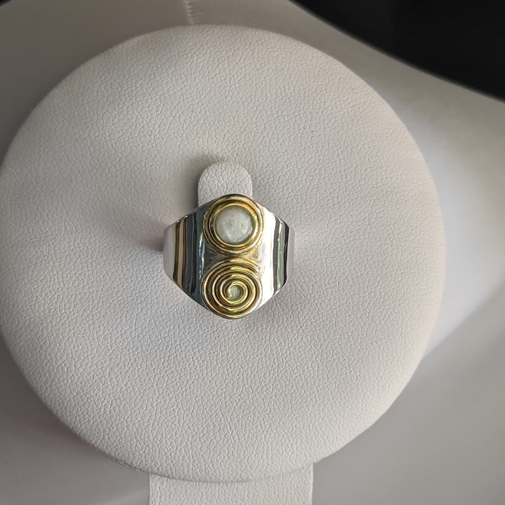 Unique silver s925 two tone moonstone ring